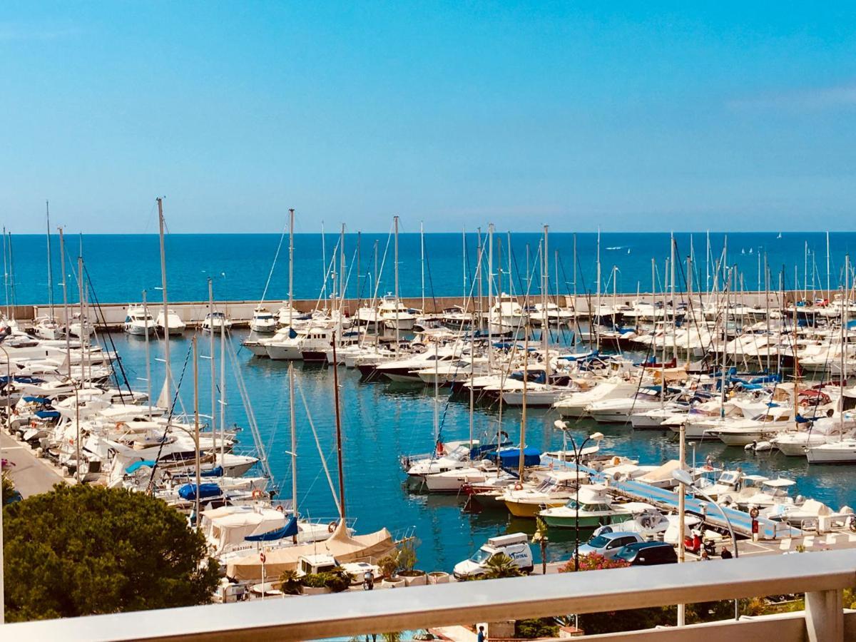 Superbe Appartement En Bord De Mer, Pres Du Centre Et Des Plages Ментона Екстериор снимка